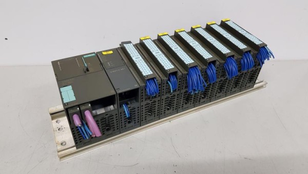SPS Speicherprogramierbare Steuerung mit I/O Modulen und Ethernet (LAN) Anschluss